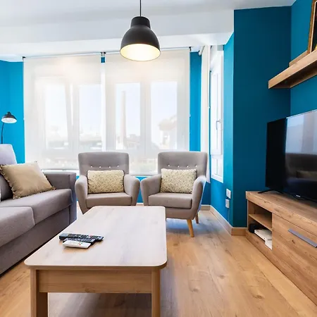Port Apartment *