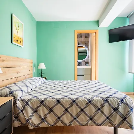 Port Apartment *